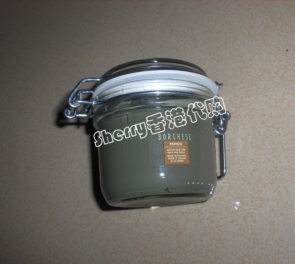 6月16日暴雨中从香港扫货归来 化妆品 洞洞鞋