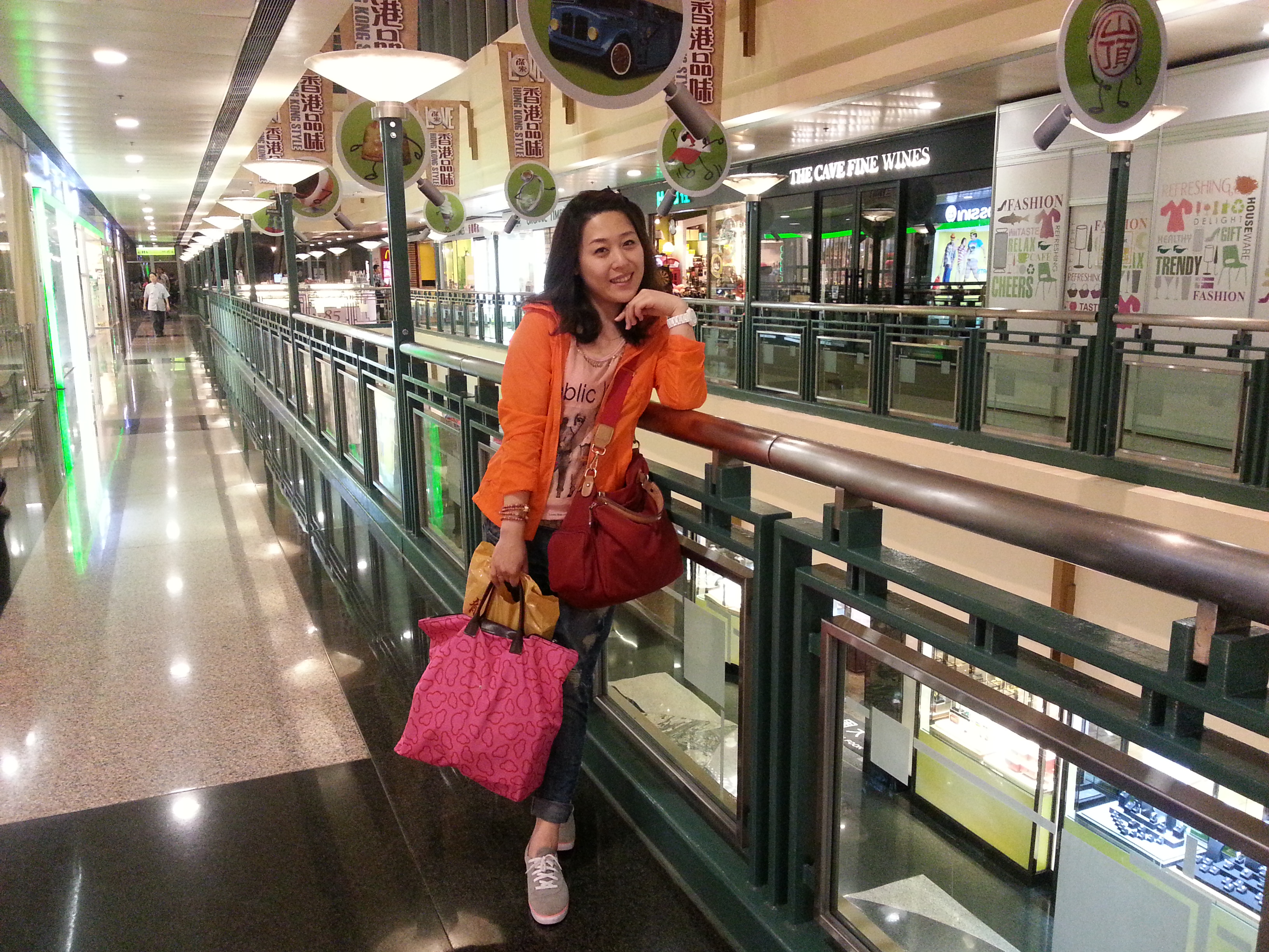 <em>姐妹香港</em>澳门游! - <em>香港</em> - <em>十六</em>番