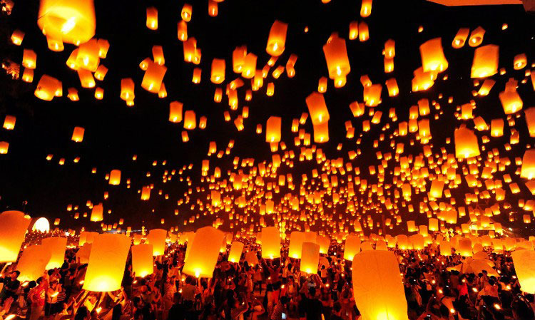 泰国的传统节日-水灯节/清迈万人天 灯节2014 (