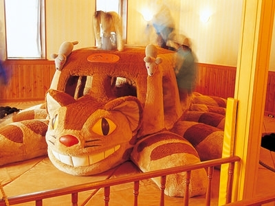 来招行办签证,让孩子在卡通世界里度过一个开