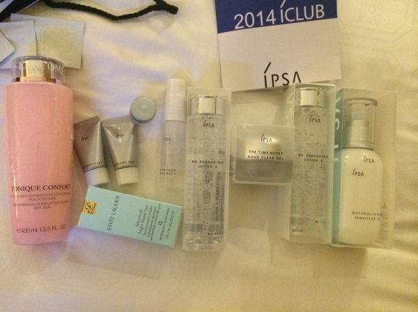 {求赞}厦门婚纱照--香港婚前采购(闪闪、浪琴、