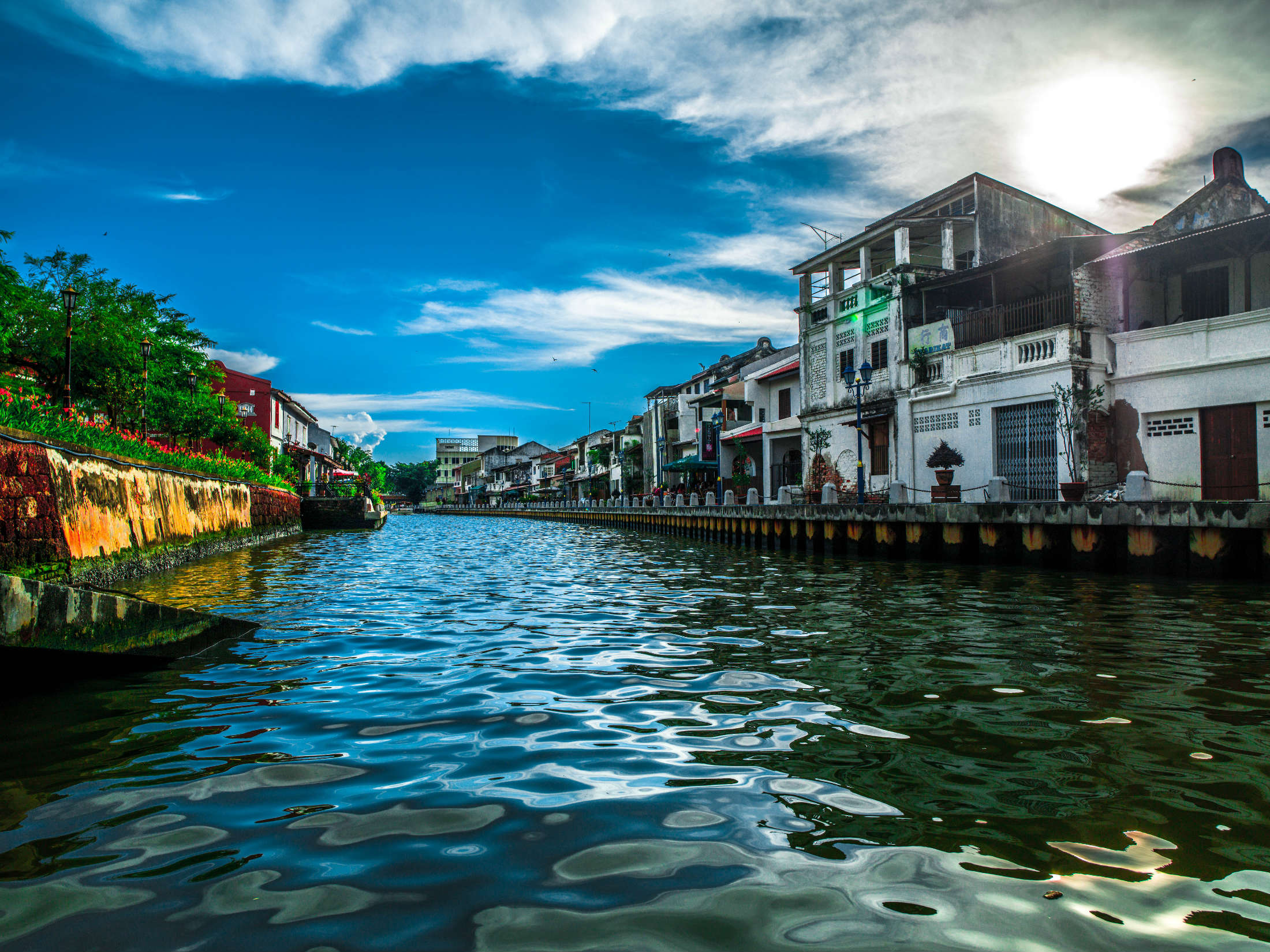 马来西亚著名景点有哪些(马来西亚的著名景点是什么)